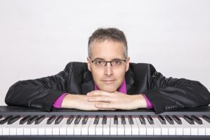 MARTIN GLÖNKLER Kabarett mit seinem Improprogramm